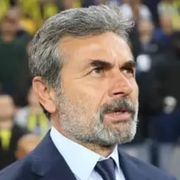 aykut’a bakılırsa alex sanki kendi kalesine gol attı profil fotoğrafı