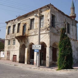 alaniaris profil fotoğrafı