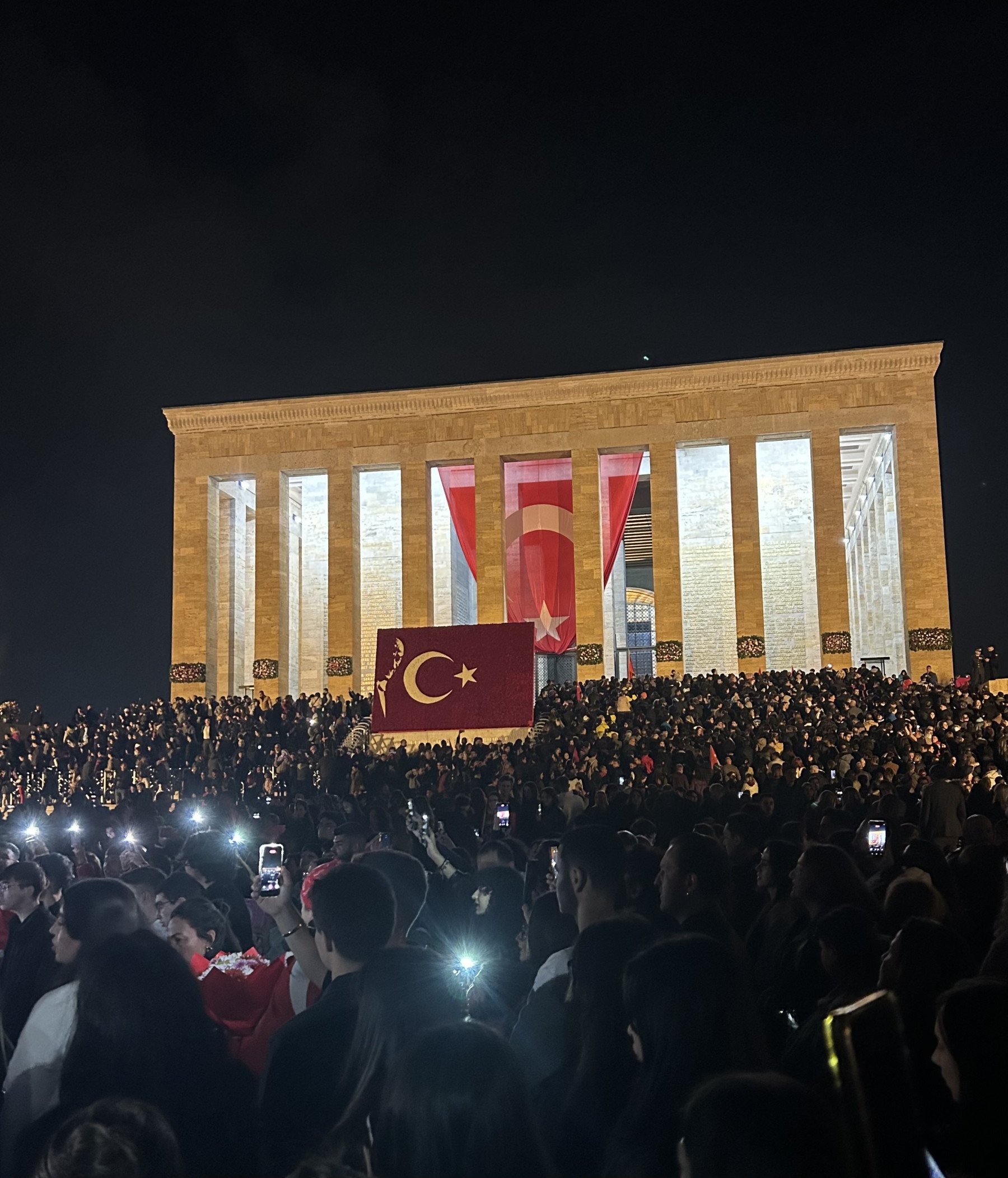 posetindagame kapak fotoğrafı