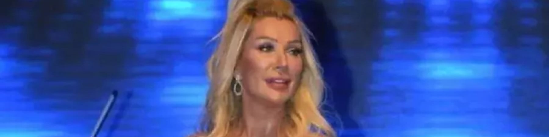 kulotlu çorap giyen erkek kapak fotoğrafı