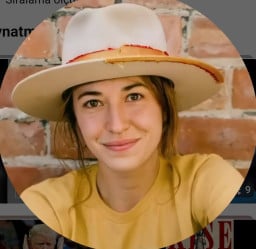 liv mills profil fotoğrafı