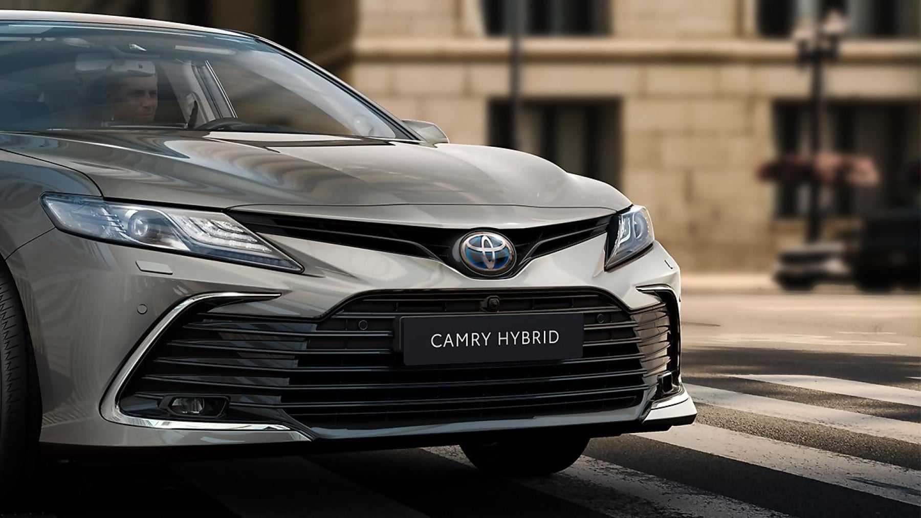 toyota camry kapak fotoğrafı